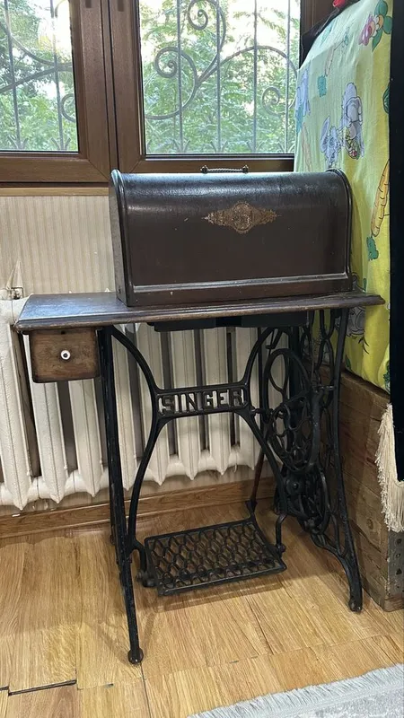 Швейная машинка singer 1