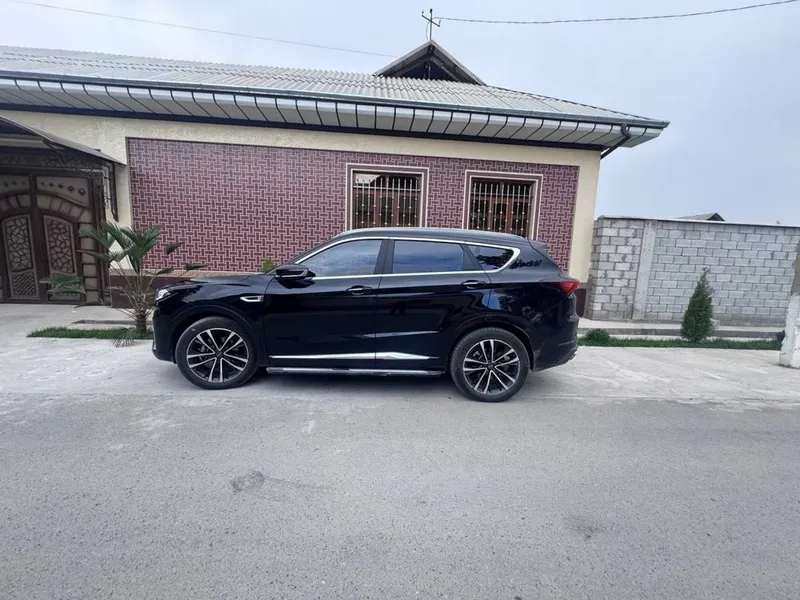 Jetour X70plus luxury full pozitsiya sotiladi 2