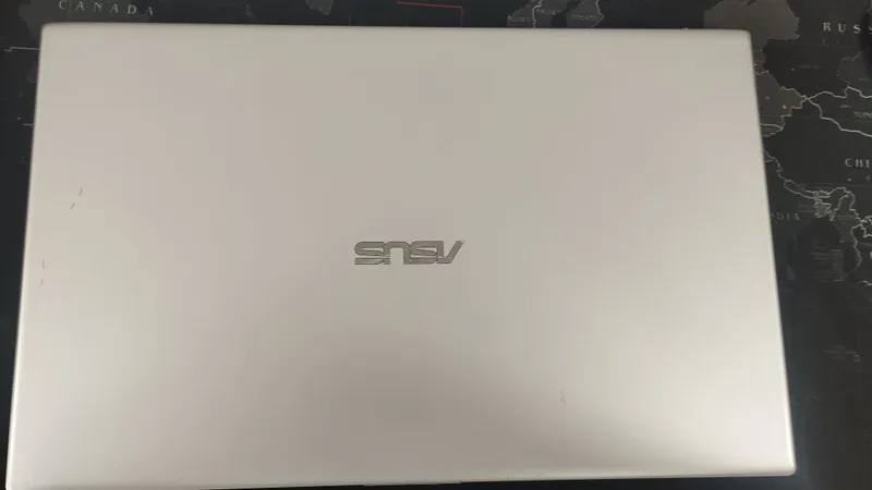 Asus vivobook noutbuk 8 gb ozu 256 gb ssd — фото 2