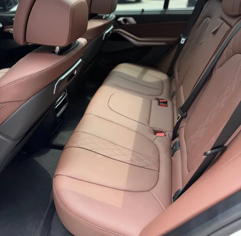 Bmw x5 xDrive40i — фото 2