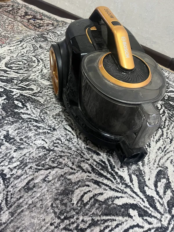 Пылесос Bosch 2 Пылесос Bosch 2