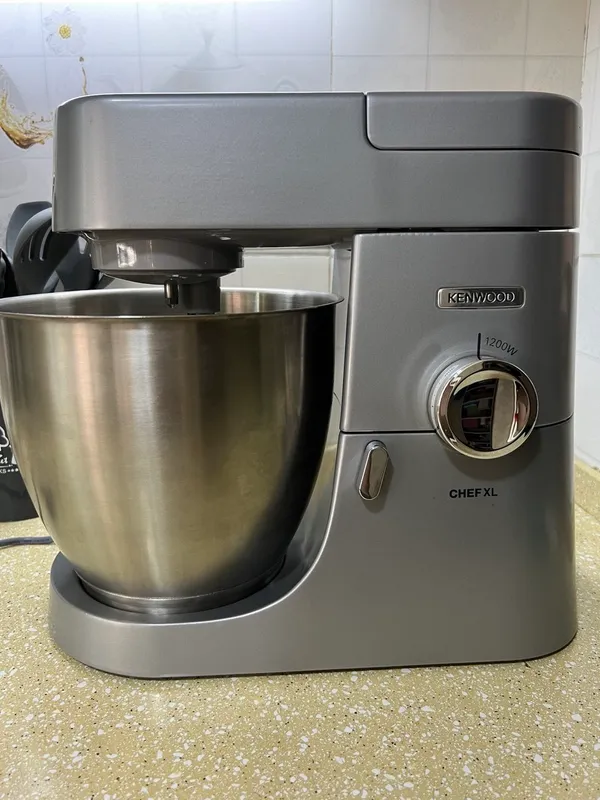 Миксер планетарный Kenwood 1