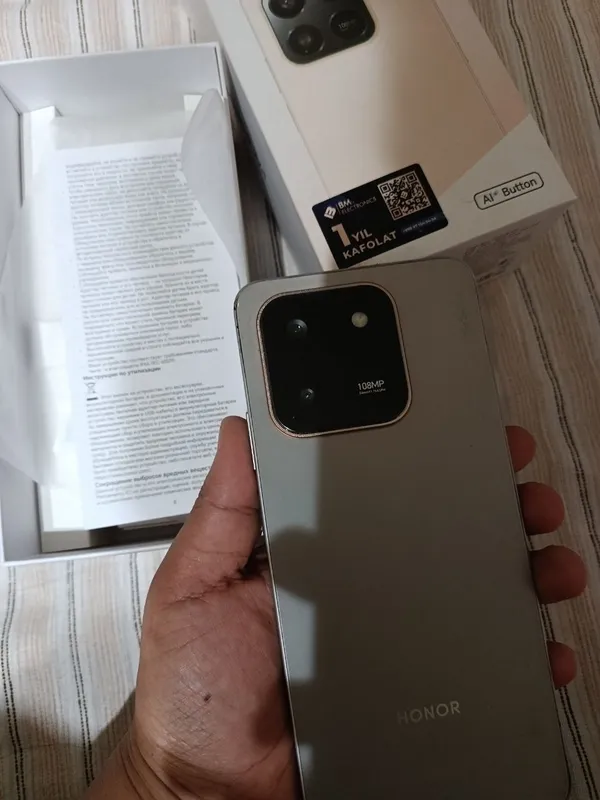 HONOR телефон сотилади