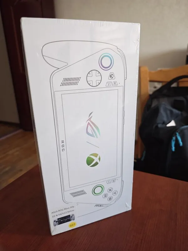 Игровая приставка ASUS ROG XBOX Ally, 512 ГБ SSD, белый — фото 3