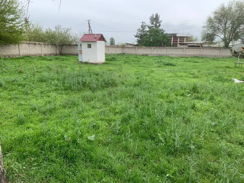 Продается дом с участком.Юкори-Чирчикский район, колхоз Гулистон 3