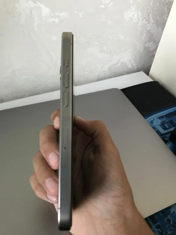 iPhone 15 pro 128 gb 80% 6 iPhone 15 pro 128 gb 80% 6