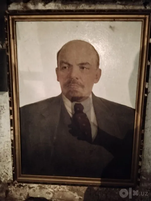 Lenin portretini sotaman 2 Lenin portretini sotaman 2
