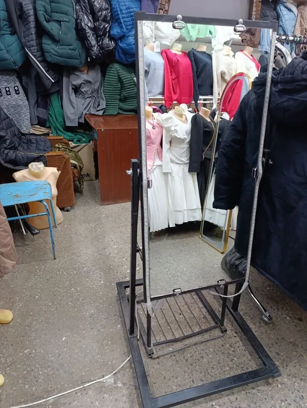 Oyna chirogi bilan Dokonlarga Tikuvchi ayollarga — фото 1