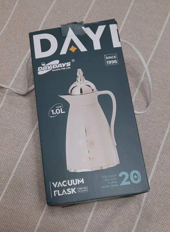 Термос-кувшин вакуумной колбы DAY DAYS Термос-кувшин вакуумной колбы DAY DAYS