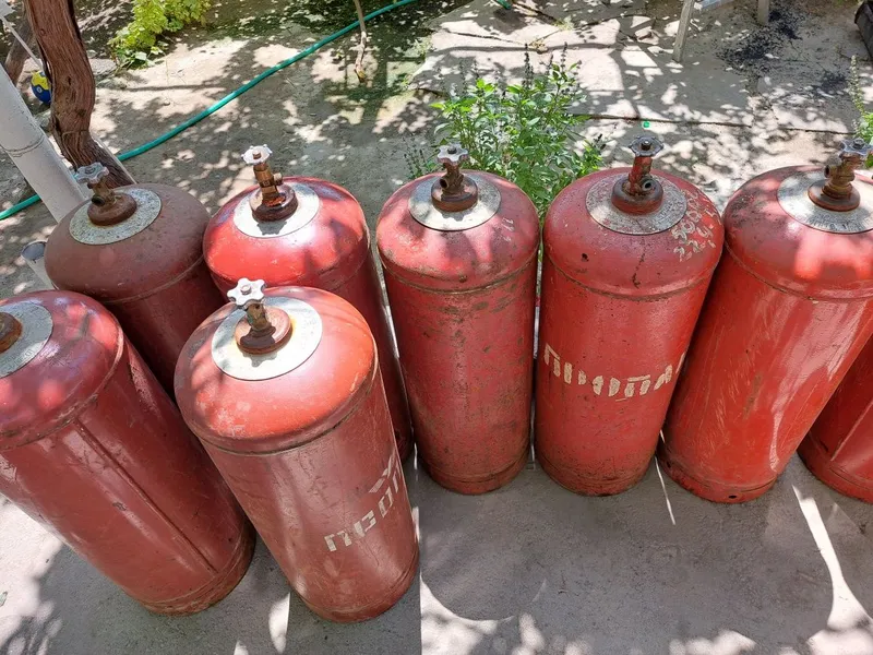 Prapan gaz balonlari bor katta kichik xar xildan bor 6 Prapan gaz balonlari bor katta kichik xar xildan bor 6