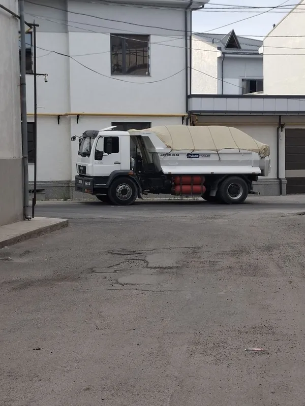 Man cla sotiladi 1 Man cla sotiladi 1