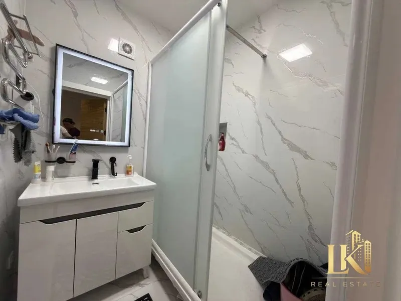 3-комнатная квартира, 82 м², 4/4, Мирабадский район (ориентир: МИД) 9