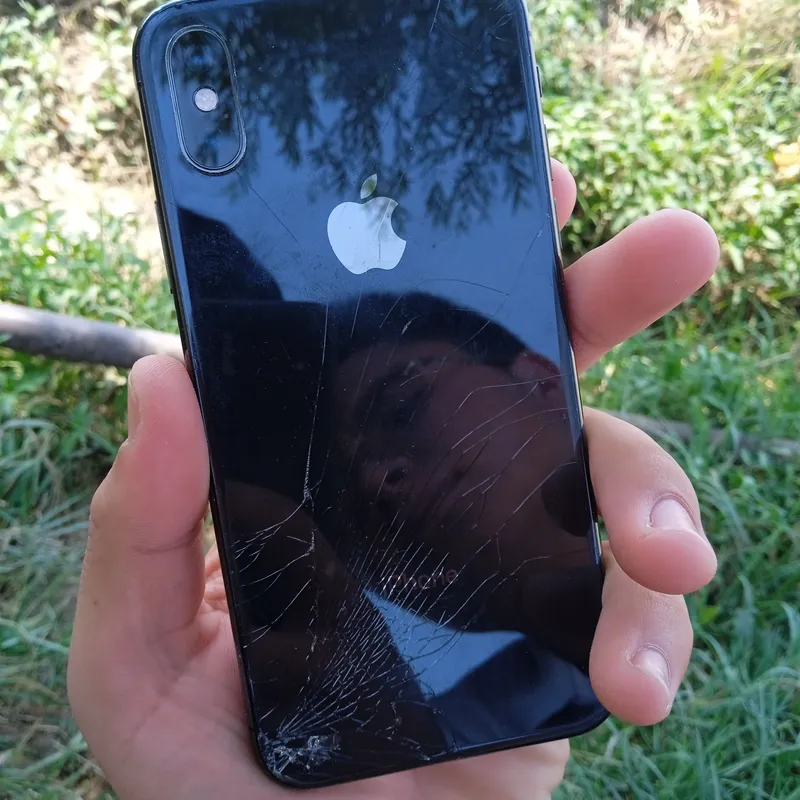iphone xs 1