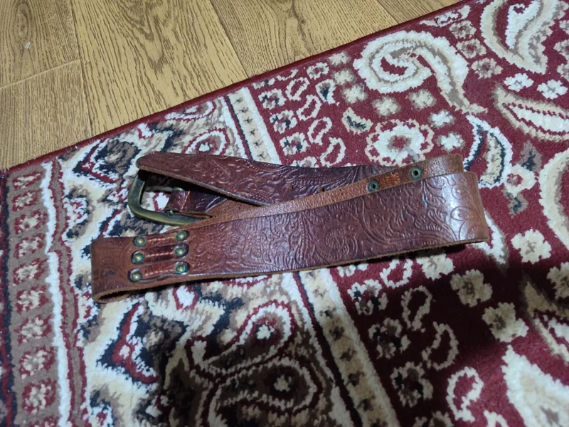 ayollar uchun kamar, haqqiqiy kojadan