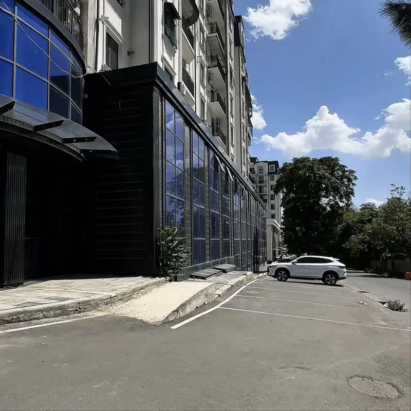 Нежилое помещение 340 кв.м вдоль дороги Юнусабадский р-н 2