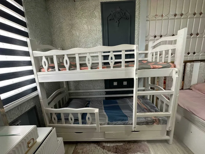 Детская кровать б/у