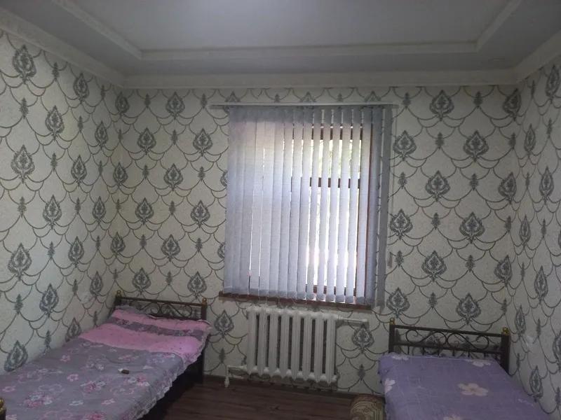 Yashnobod tumani panelniyda 4 sotix xovli srochno sotiladi — фото 1