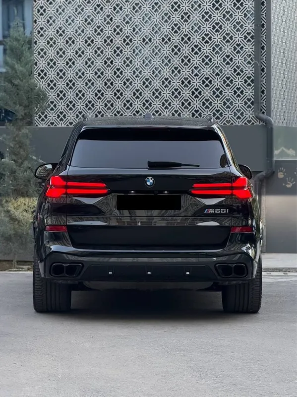 Bugun sotuvimizda BMW X5 M60 — фото 7