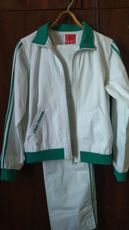 Sport kostyumi