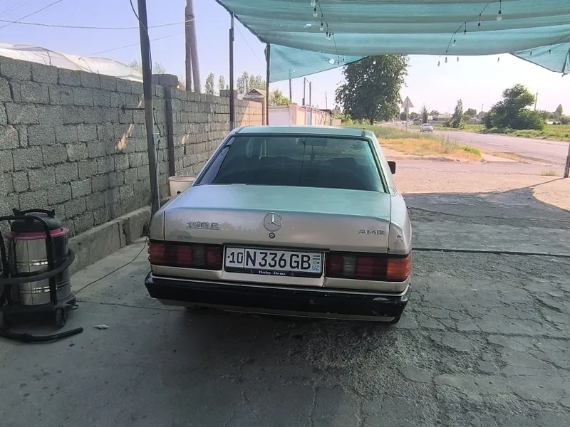 Mersedes benz w201 3 Mersedes benz w201 3