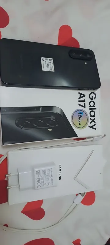 Samsung A17 8ga 256MB xujjatlari bor aybi yoq