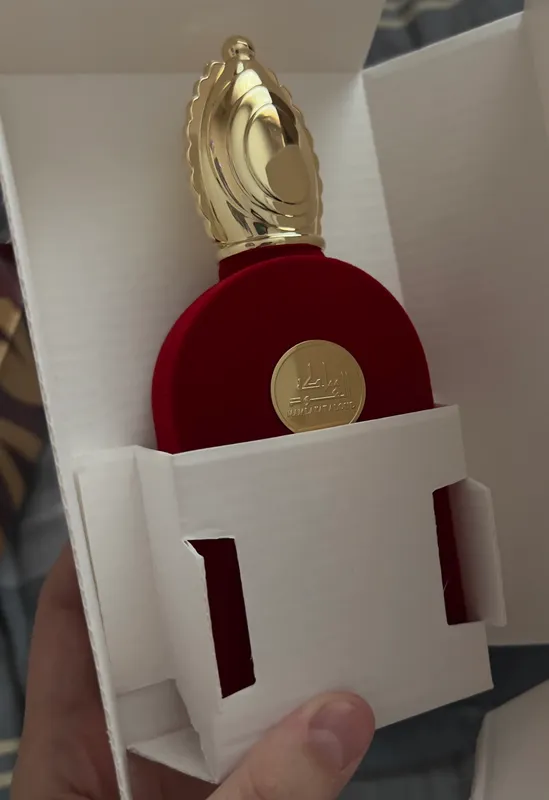 Thuraya Shamsat Al Oud Eau de Parfum 100 мл 3