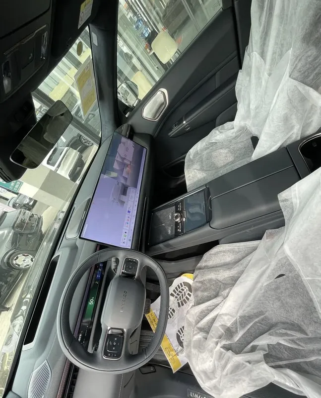 Lynk Co 900, гибрид, полная комплектация 4 Lynk Co 900, гибрид, полная комплектация 4