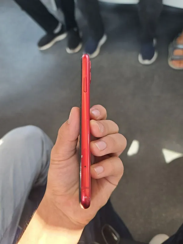 iPhone 11 64 ГБ, 69% 3 iPhone 11 64 ГБ, 69% 3