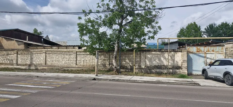 СРОЧНО... Продается участок яшнабадский район 8.3 соток. 20000$ за со