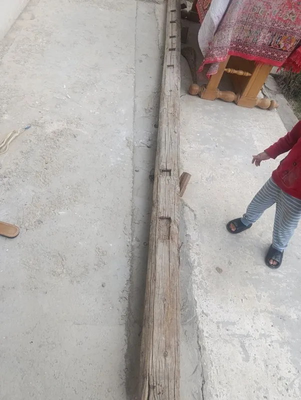 Bolor sotiladi tel qilib surashimgiz mumkin