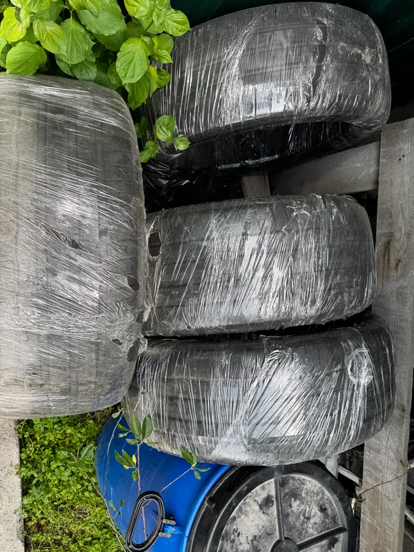 Hankook iON suv R20 245/45, 265/45 sotaman 3 Hankook iON suv R20 245/45, 265/45 sotaman 3
