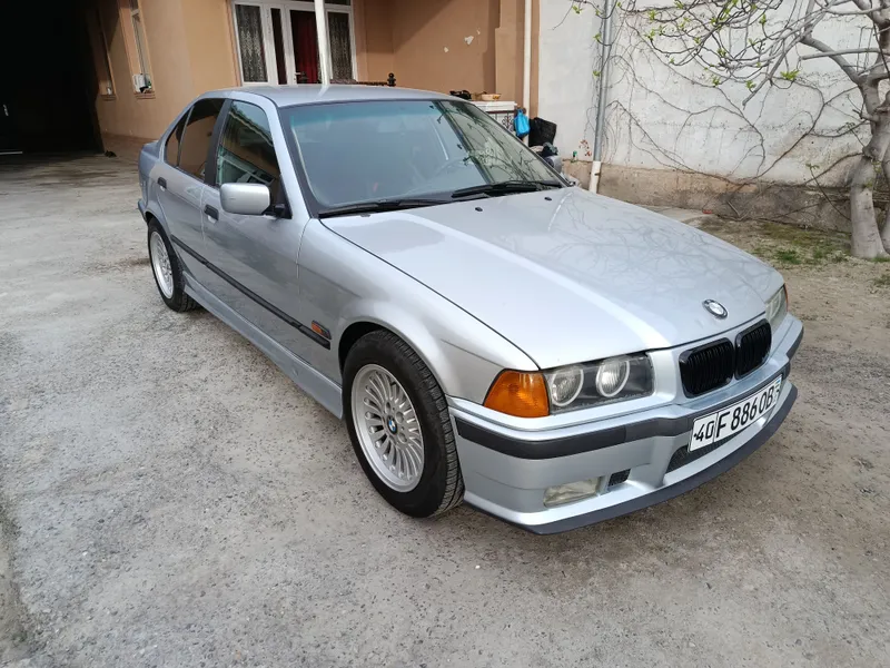 BMW E36 1 BMW E36 1