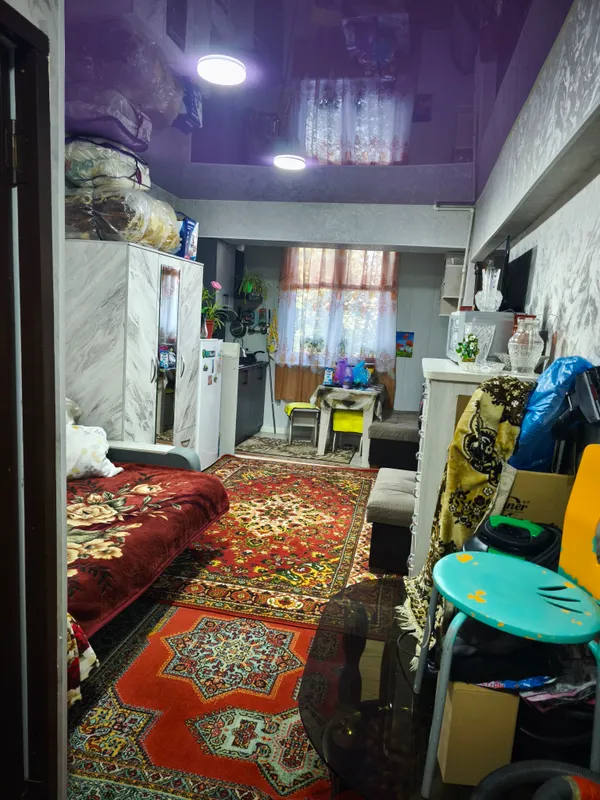 квартира 1 комната продаётся 3