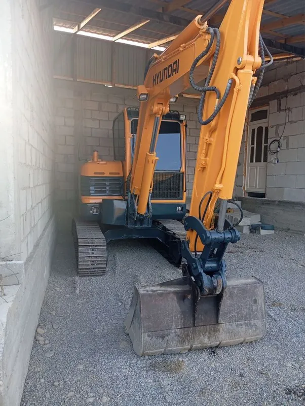Hyundai ekskavator gaz 53 sotiladi 3 Hyundai ekskavator gaz 53 sotiladi 3