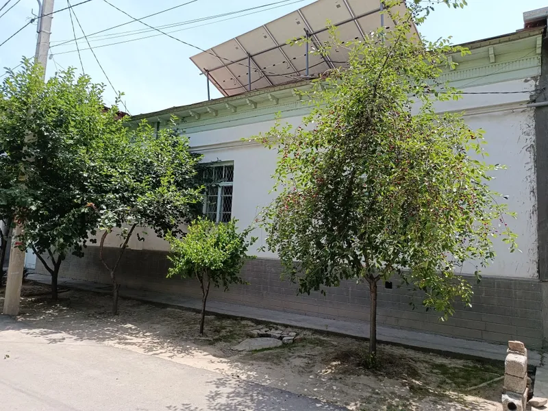 Biznes yoki katta hovli uchun ideal uy sotiladi — фото 1