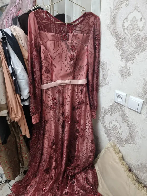 organza tafta uyg'unligi 2 marta kiyilgan xlrazmer — фото 2
