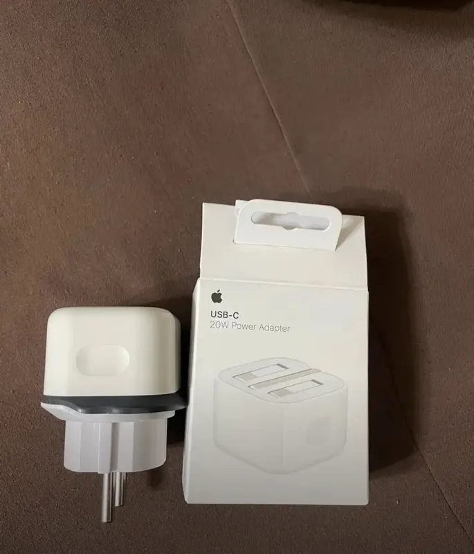 Оригинальное зарядное устройство для iPhone, 20 Вт 2 Оригинальное зарядное устройство для iPhone, 20 Вт 2