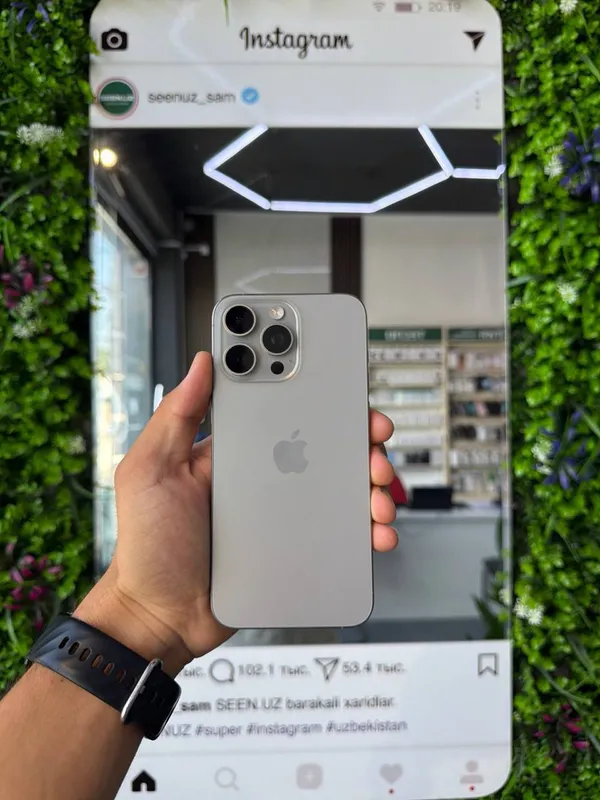 iPhone 15 Pro Max iPhone 15 Pro Max