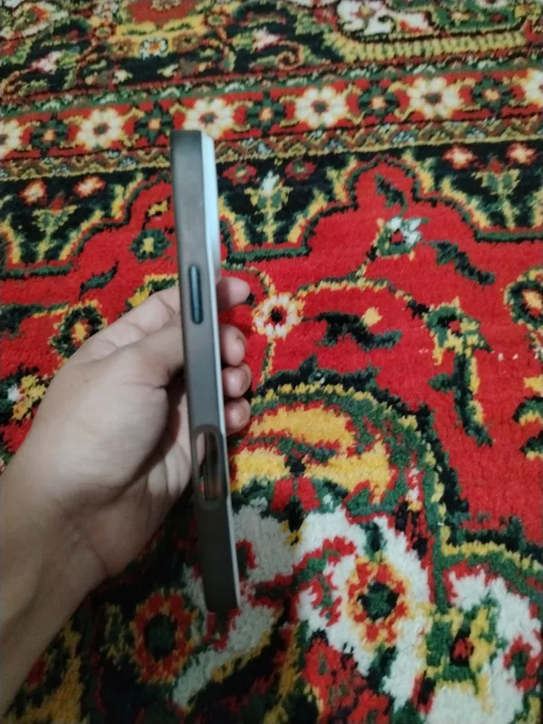 telefon gʼilof 3
