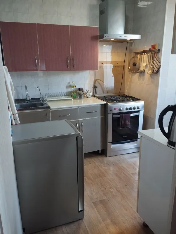 Продаётся 3-комнатная квартира, 67 м², 3/4, Яшнабадский район (ориентир: базар Кадышева) 3 Продаётся 3-комнатная квартира, 67 м², 3/4, Яшнабадский район (ориентир: базар Кадышева) 3
