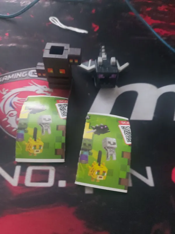 Продаю фигурки колекция Kinder Minecraft — фото 3