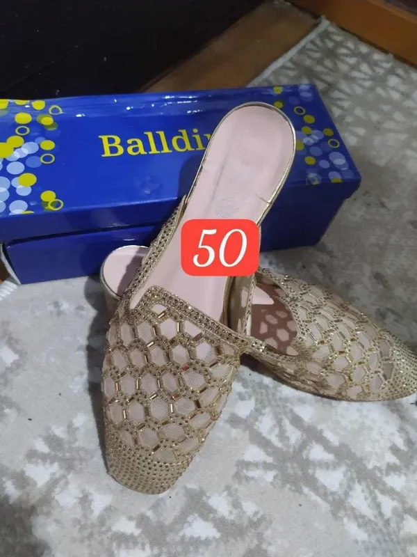 Kelin koʻylaklar sotiladi 6 Kelin koʻylaklar sotiladi 6