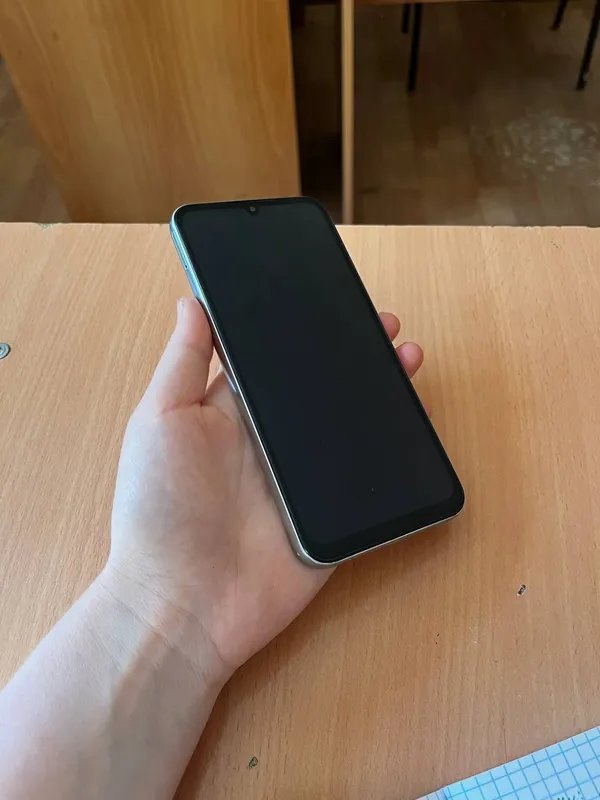 Samsung A24 Xotirasi: 128 GB  Xolati A'lo darajada — фото 2