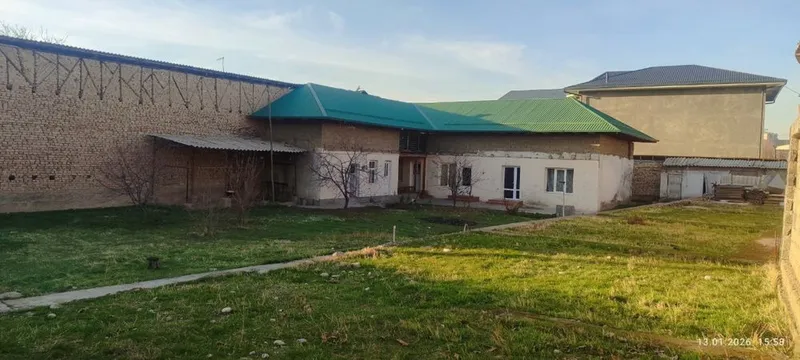 Roxat kuruguda tayor yer sotiladi