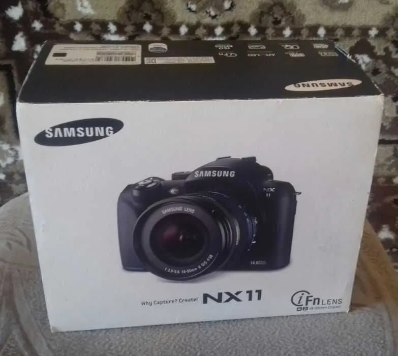Полупрофессиональный цифровой фотоаппарат Samsung NX11 — фото 2