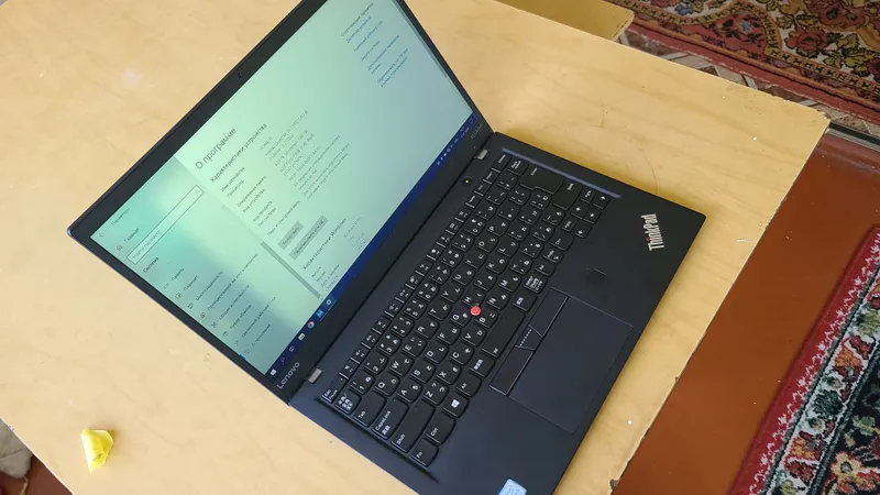 Lenovo ThinkPad X1 Carbon i5 8/128 2 Lenovo ThinkPad X1 Carbon i5 8/128 2