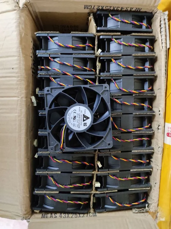 Промышленный вентилятор Delta Electronics EFR1212GHE 5 а 6 Промышленный вентилятор Delta Electronics EFR1212GHE 5 а 6