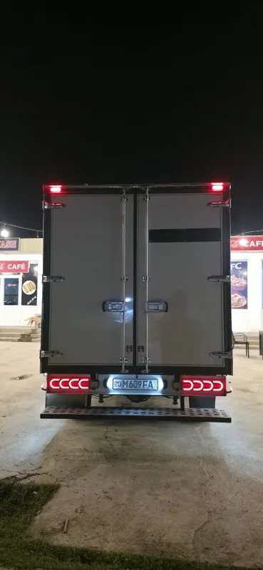 Mersedes Benz Sprinter 3 Mersedes Benz Sprinter 3