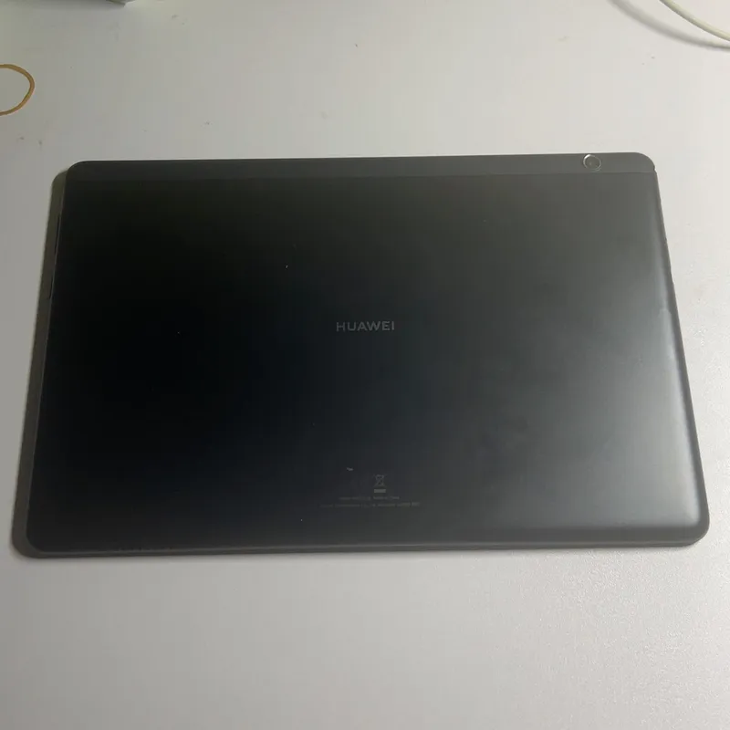 Huawei MediaPad T5 plansheti 2 Huawei MediaPad T5 plansheti 2
