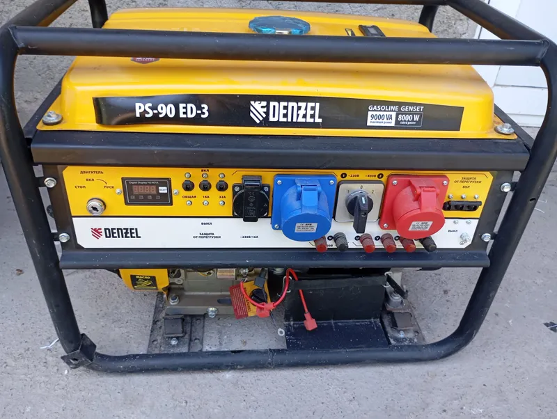 Бензиновый генератор DENZIL PS90EA-3 (220-380 Bolt) Бензиновый генератор DENZIL PS90EA-3 (220-380 Bolt)